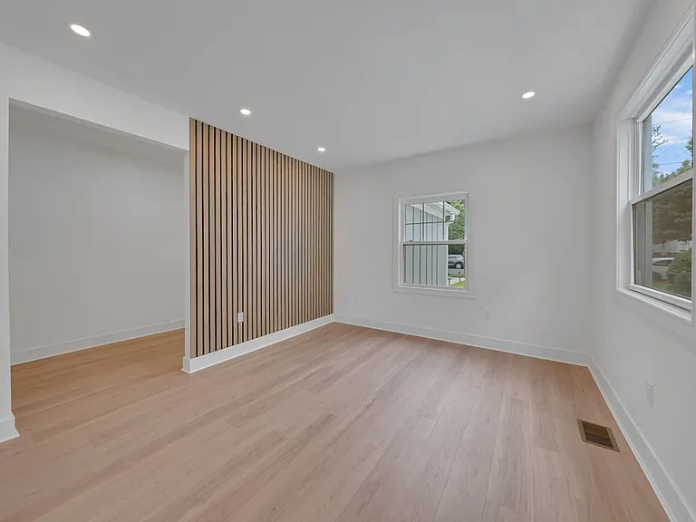 20 Lexington Ave — Photo 19