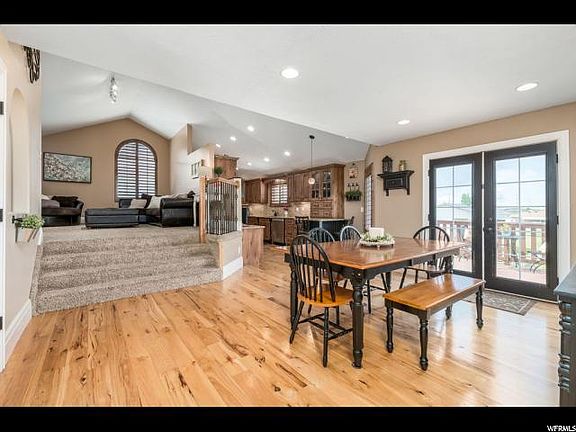 5th image of 1936 W River View Dr