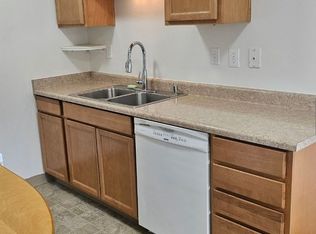 3051 S 188th St APT 211, Seattle, WA 98188