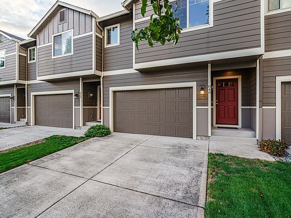 2nd image of 840 NE 109th Ct