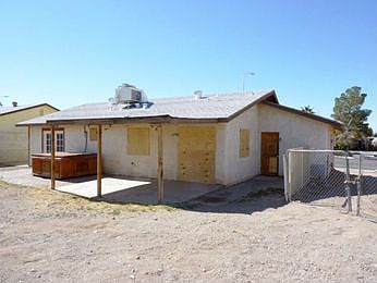 2nd image of 904 Palo Verde Dr