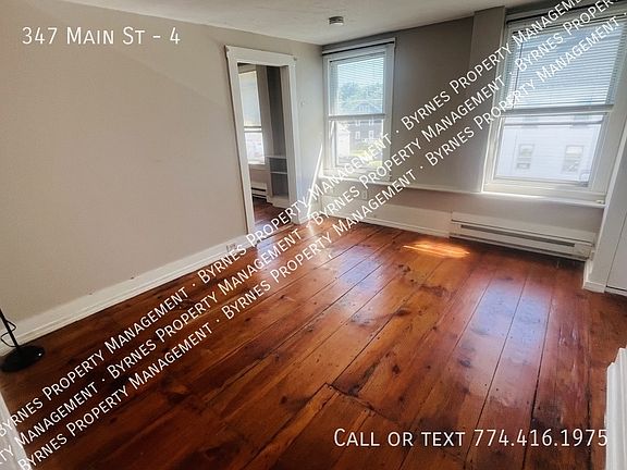 3rd image of 347 Main St #4