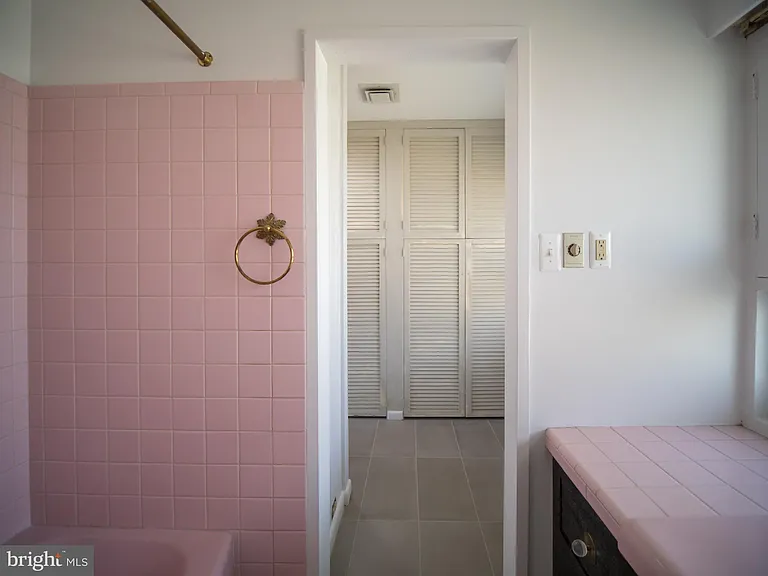 4313 Woodlark Dr — Photo 39