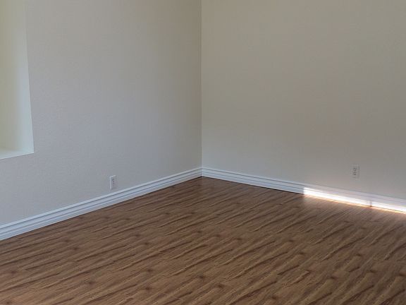 4th image of 4900 N Grand Ave APT 238