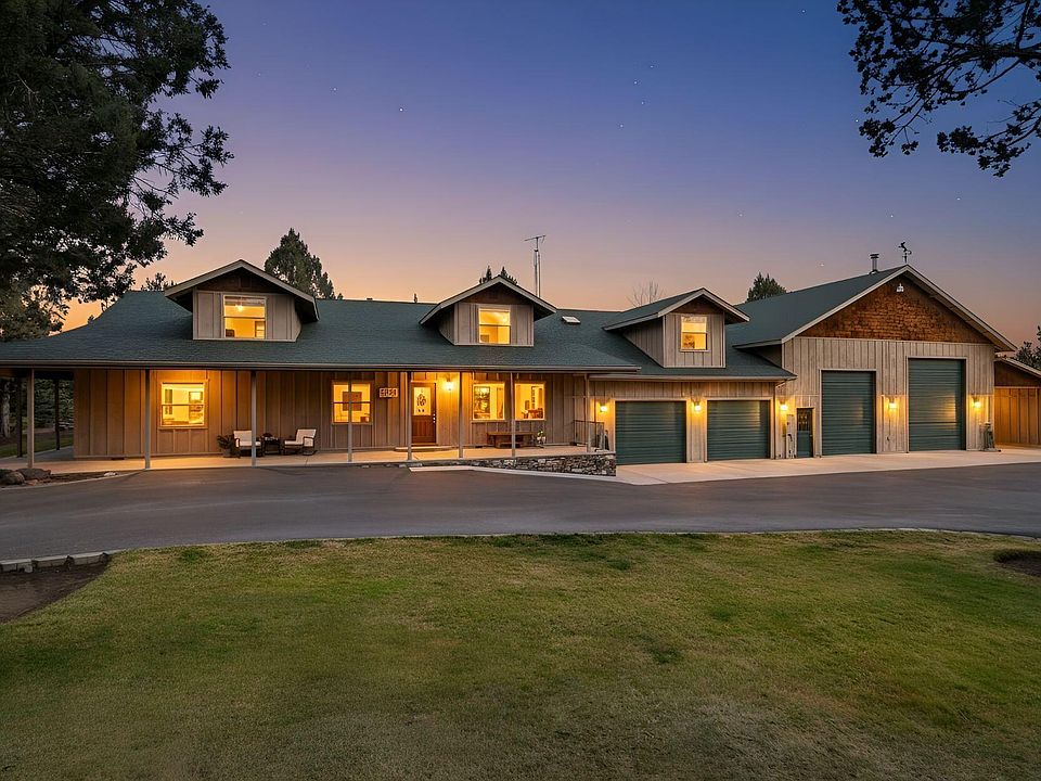 1st image of 6323 SE Cedar Hills Ct