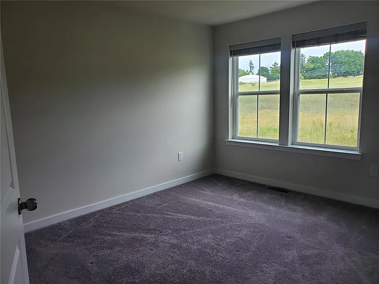 7640 Clayton Ave — Photo 9