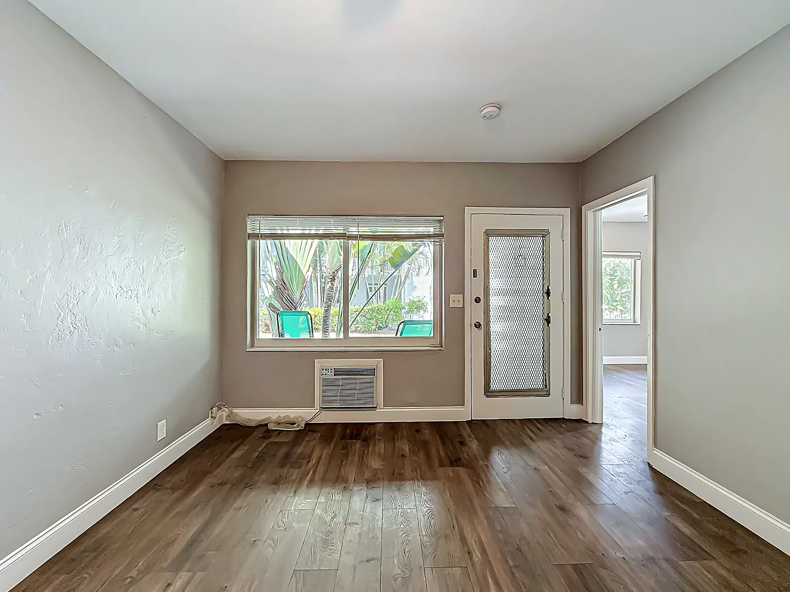 1 bed, 680 sqft, $1,628 — Photo 4