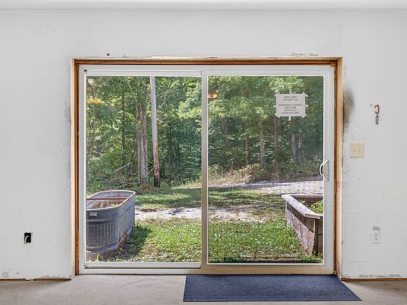 5th image of 7062 State Road 46 E