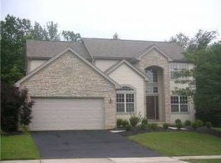 2924 Lexington Dr, Powell, OH 43065