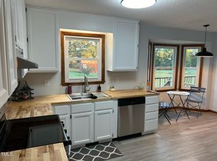 810 Shadow Lake Dr, Willow Spring, NC 27592