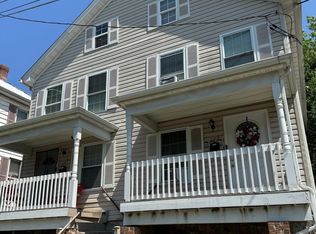 123/125 E South St, Martinsburg, WV