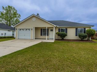 8392 Waltham Rd, North Charleston, SC 29406