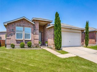 6316 Thoroughbred Trl, Denton, TX 76210