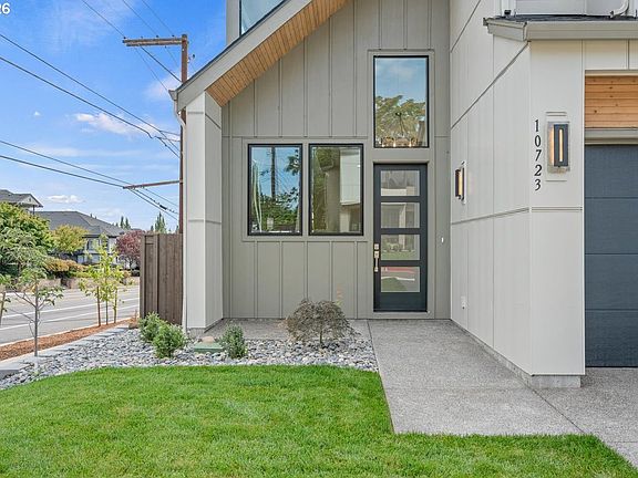 2nd image of 10723 SE 13th Cir