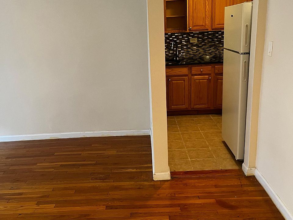 1st image of 3707 147th St APT 4B