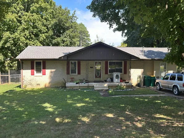 609 Woodcrest St, Lewisburg, TN 37091