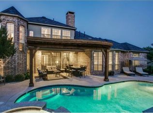 911 Virginia Ave, Des Moines, IA 50315