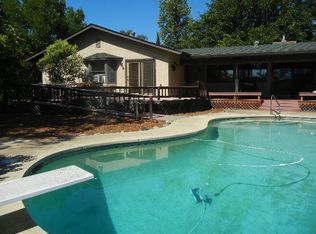 10151 Montecito Ln, Palo Cedro, CA 96073