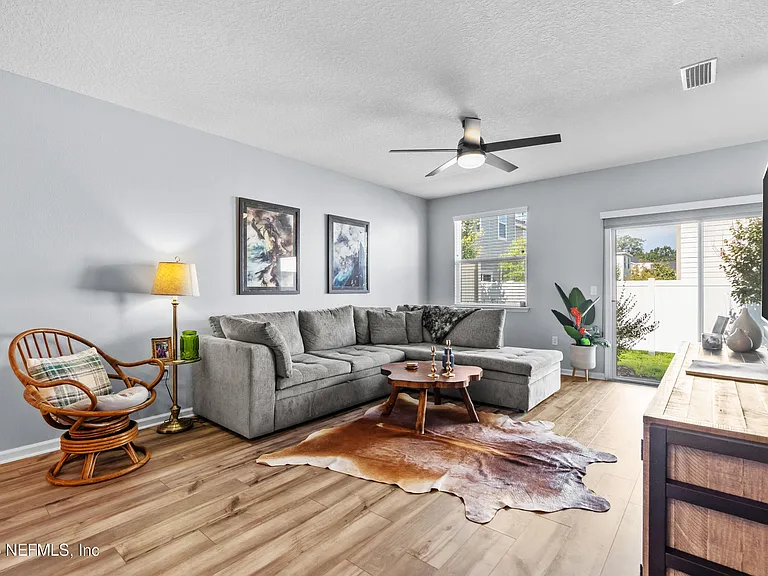 11820 Junegrass Rd — Photo 12