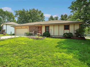 1705 Tweed Ct, Raymore, MO 64083