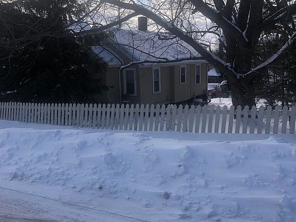 2nd image of 3224 Restormel St