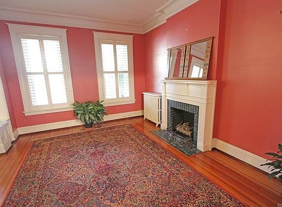 3rd image of 1703 Grove Ave
