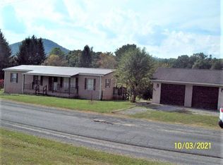 231 Ballard Ave, Peterstown, WV 24963