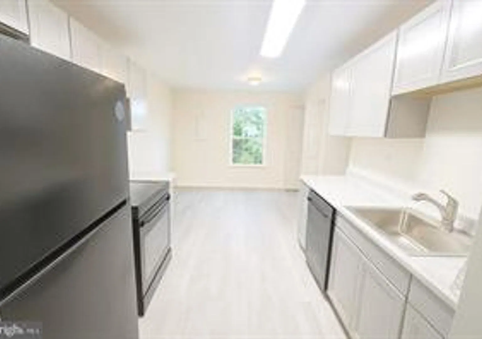 45293 Rumsford Lane — Photo 4