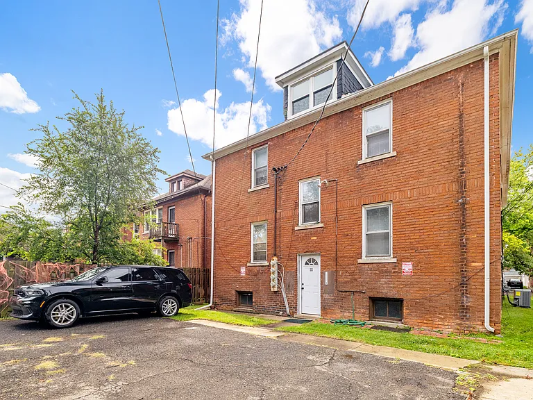 982-984 Nottingham Rd #984-3 — Photo 8
