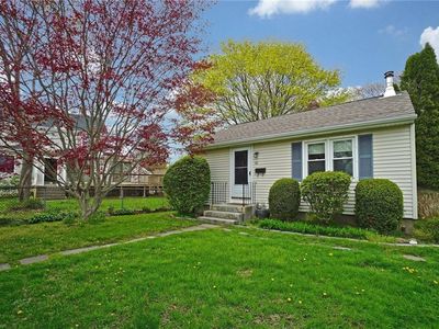 48 Whitwell Ave, Newport, RI, 02840