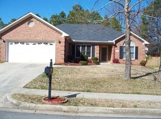 102 Mickelo Ln, Madison, AL 35758