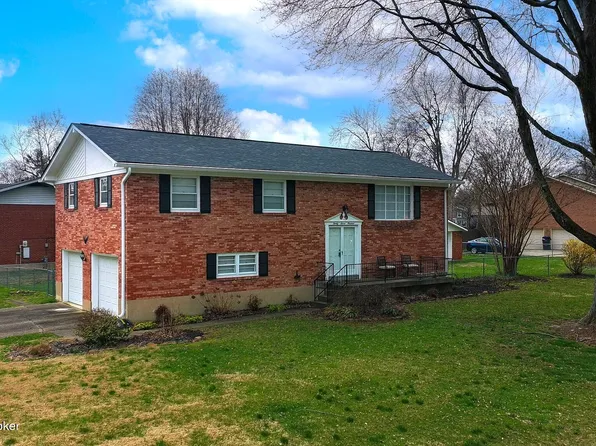 2700 Stephan Rd, Louisville, KY 40214