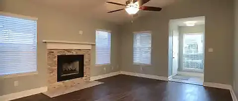 3510 Silvertree Ln — Photo 9