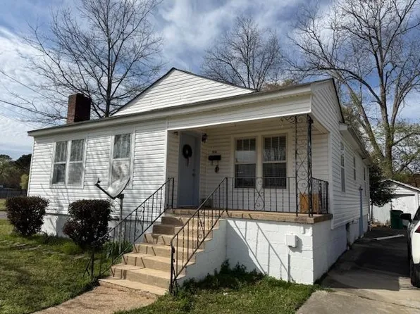 108 Jackson St, Tuscumbia, AL 35674