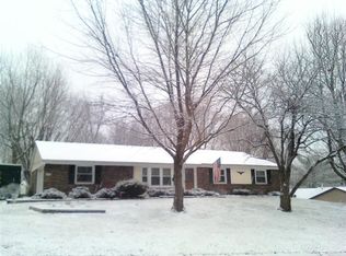 2176 Regent Park Dr, Bellbrook, OH