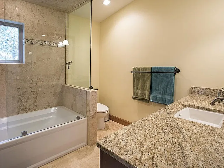 74 Martingale Ln #ADU — Photo 10