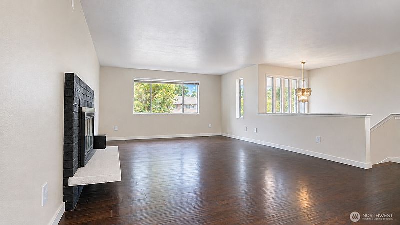 4th image of 21405 124th Avenue SE