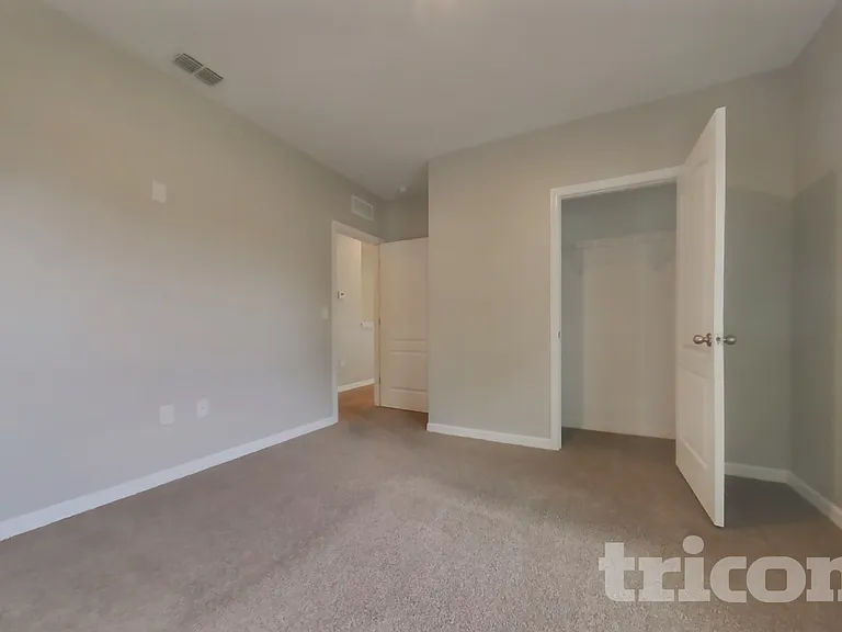 5990 Churchill Square Way — Photo 12