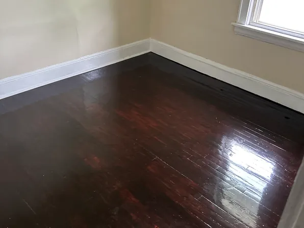 727 N Howard St APT 3, Akron, OH 44310