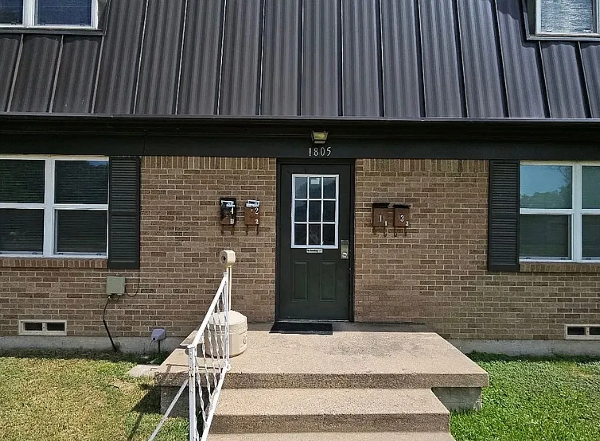 1 bed, 770 sqft, $950 — Photo 2