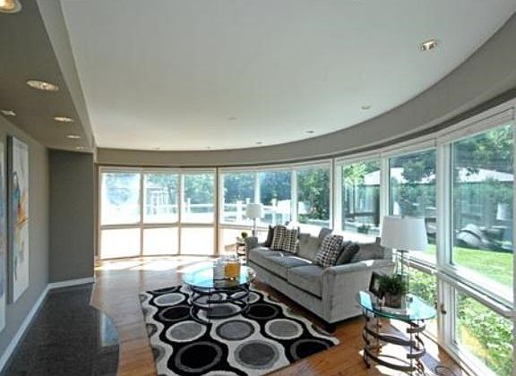 3rd image of 344 Campbell Dr