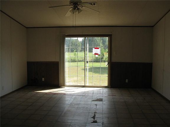 5th image of 2386 County Road 122