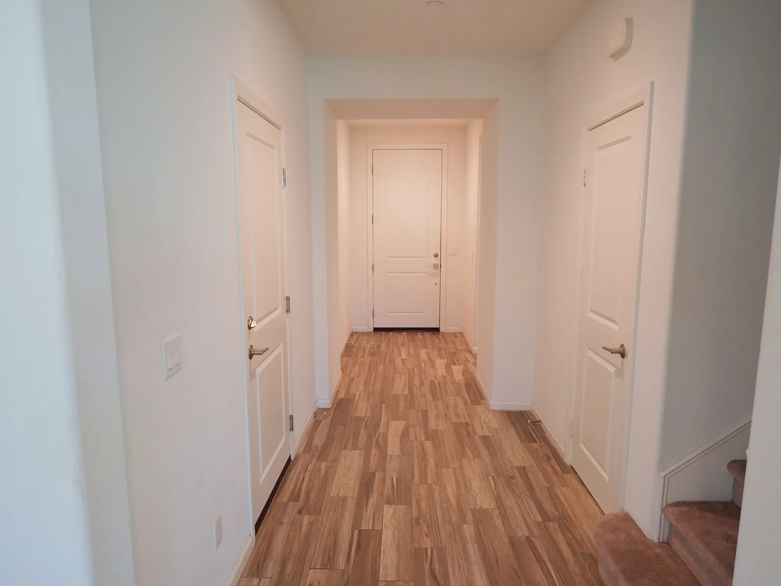 4 bed, 2539 sqft, $3,595 — Photo 3