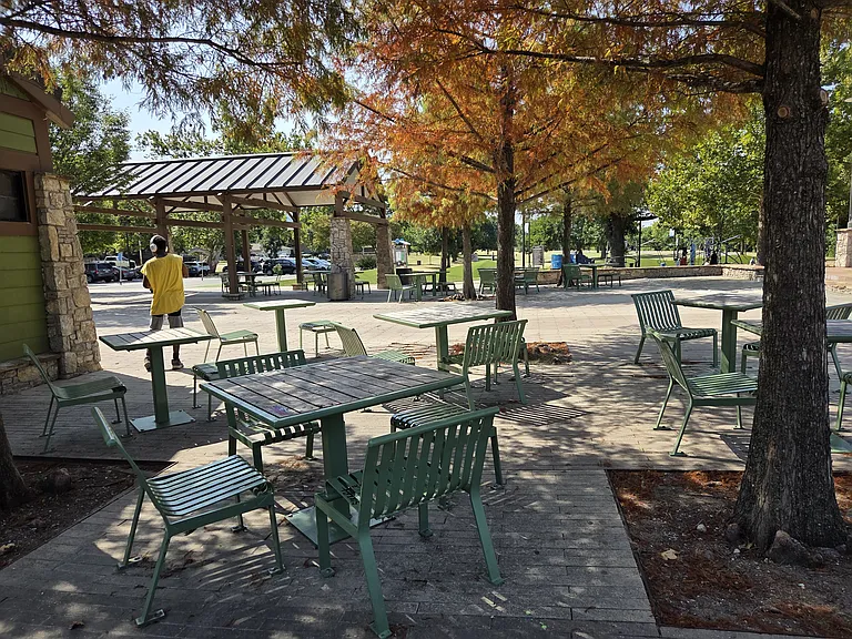 41st Street Plaza on Riverside Drive is a shady place to relax after a bike, run or scooter adventure!