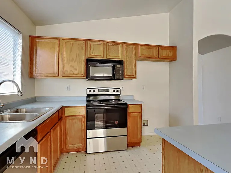 5035 W Ponderosa Ln — Photo 9