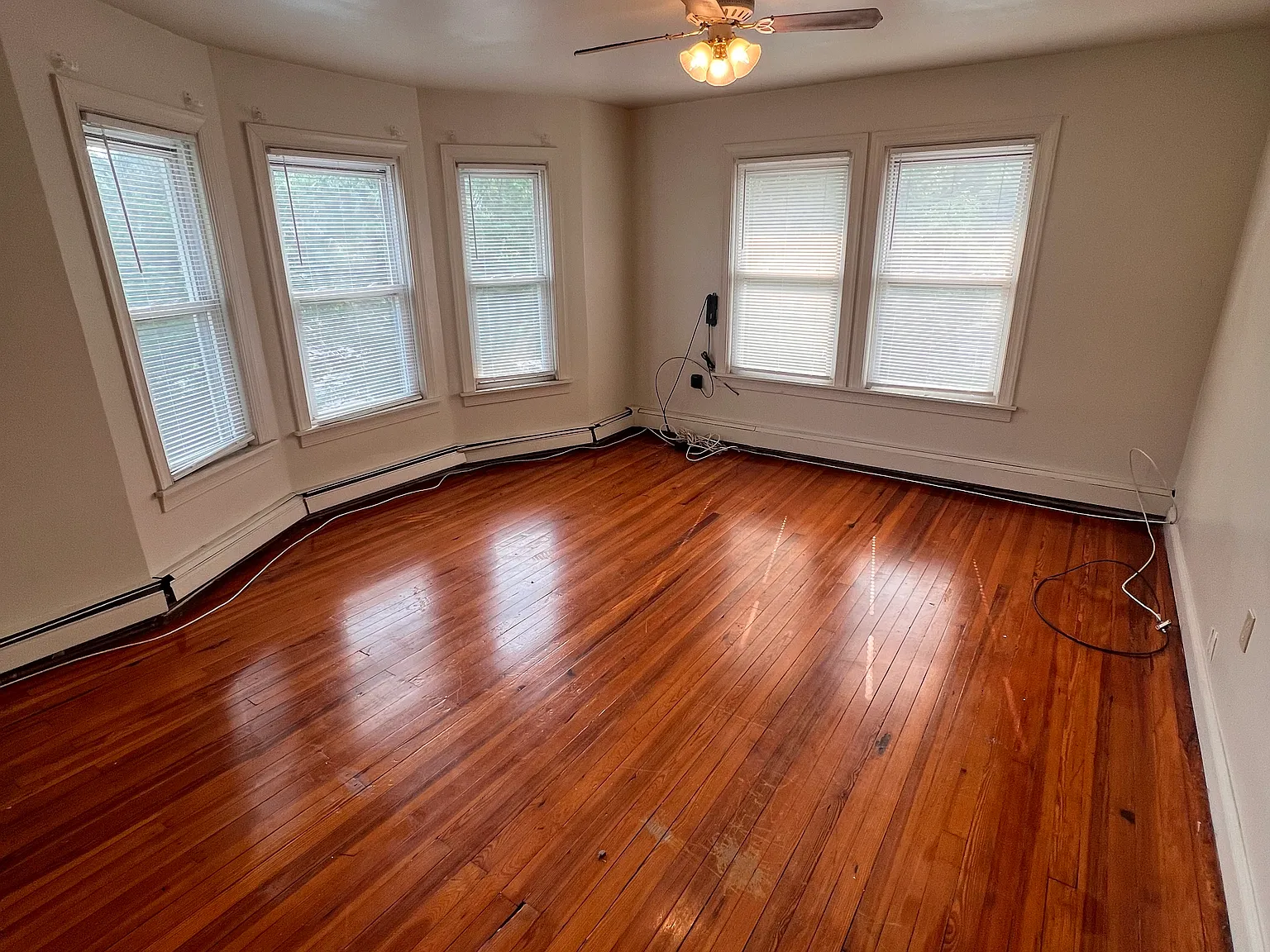 2 bed, 1.5 bath, $1,650 — Photo 2