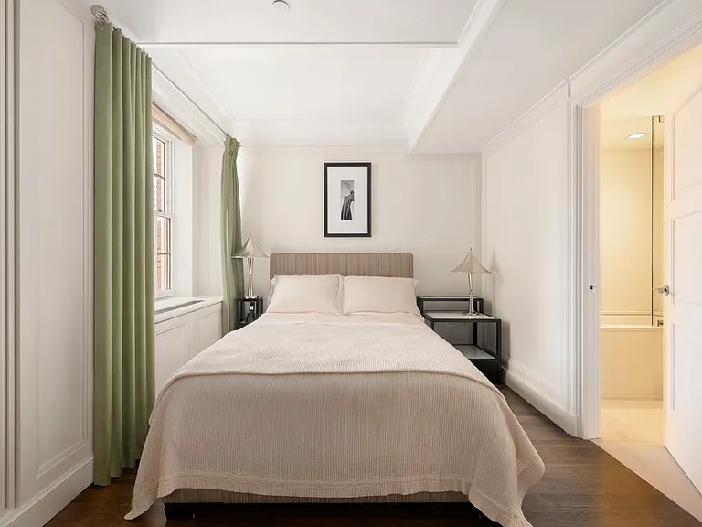 25 E 77th St #1503 — Photo 14