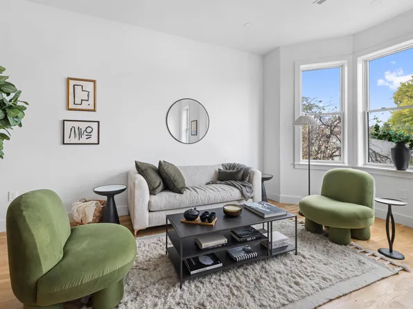 1174 Putnam Avenue image 2 of 13