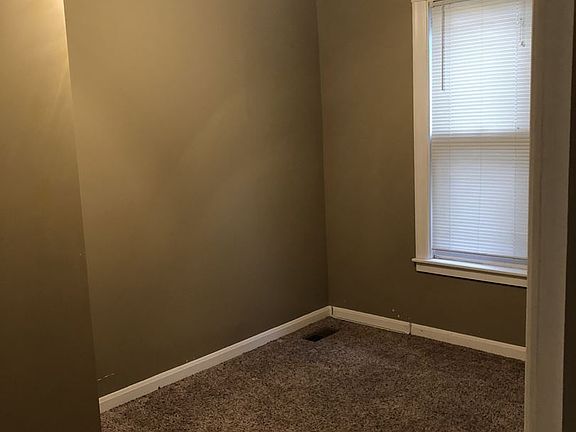 4th image of 356 Arch St