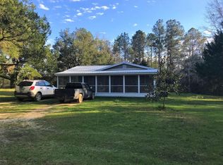 1579 Blount Rd, Grand Ridge, FL 32442